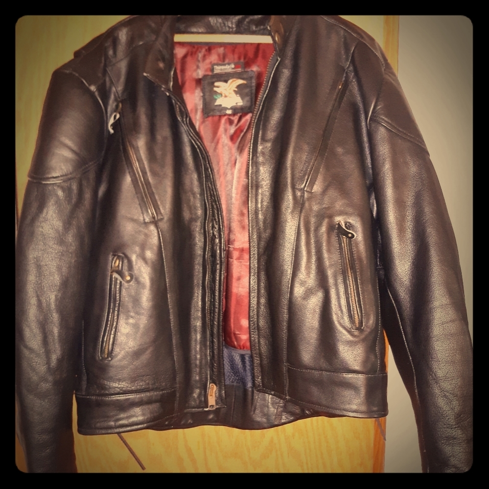 Genuine leather riding motorcycle jacket